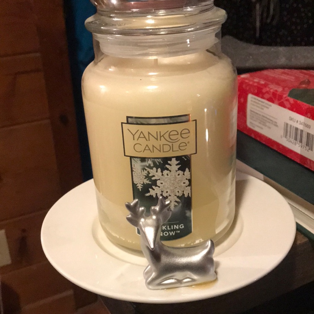 New Yankee candle and deer holder